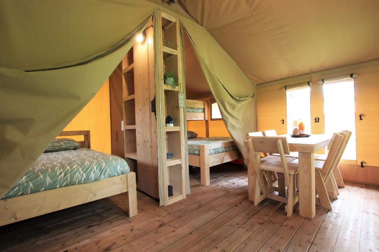 Tente Safari Lodge Ferme Carrique Tardets-Sorholus 外观 照片